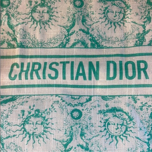 Dior Green and Cream Tote Bag NWOT - Picture 1 of 2